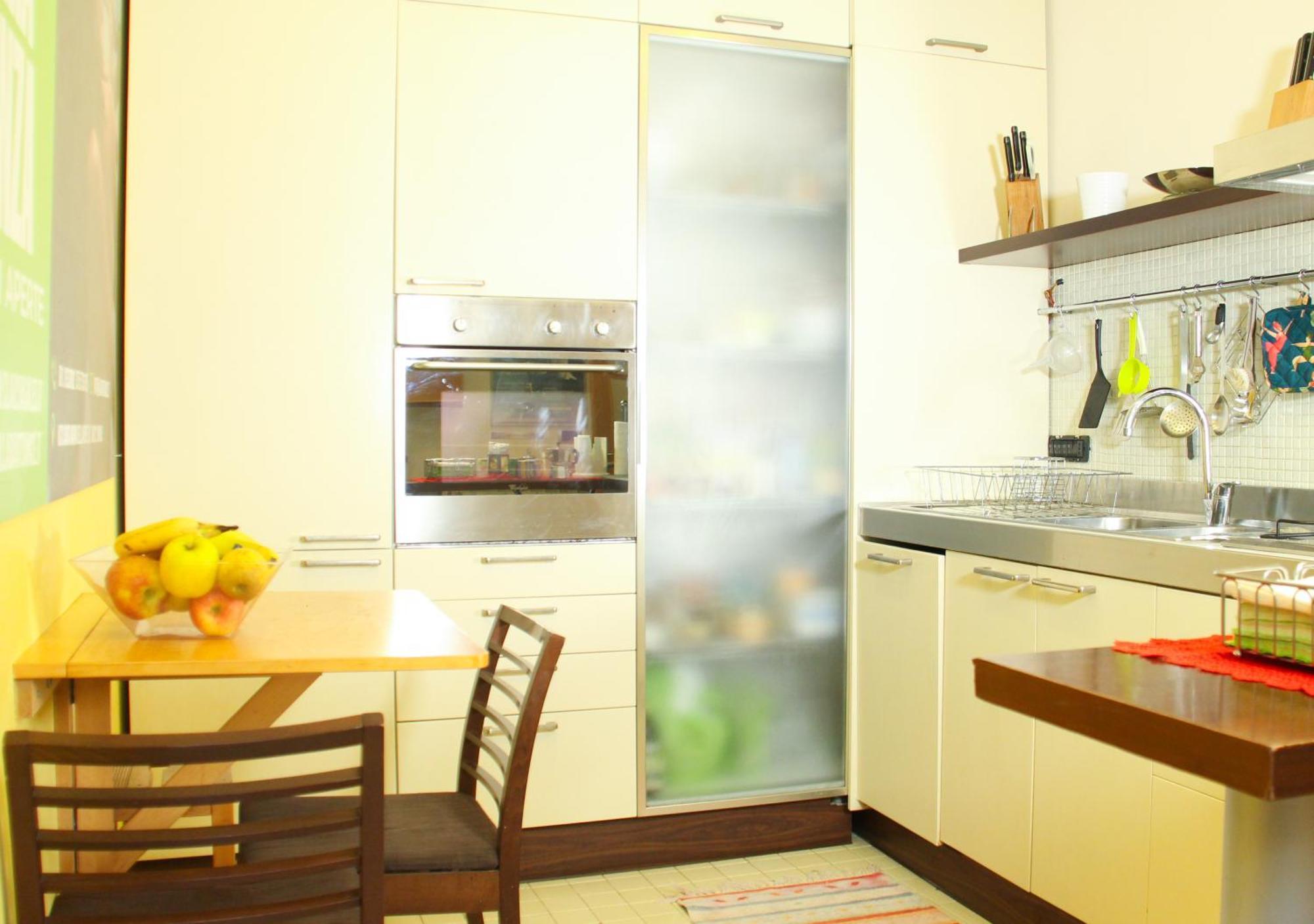 Appartement Metro Amedeo - Stanza Privata Con Vasca Idromassaggio à Naples Extérieur photo